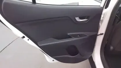 Photo 83 Kia Stonic  1.0 T-GDi 100 ch BVM6