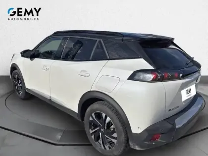 Photo 6 Peugeot 2008  Moteur électrique 136 ch