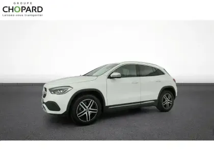 Photo 154 Mercedes GLA  250 e 8G-DCT