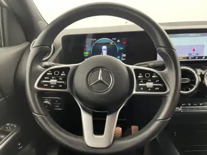 Photo 44 Mercedes GLA Gén. II (H247) Ph1 AMG Line 5