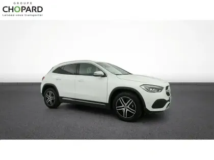 Photo 107 Mercedes GLA  250 e 8G-DCT