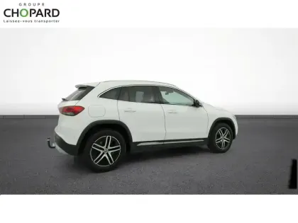 Photo 83 Mercedes GLA  250 e 8G-DCT