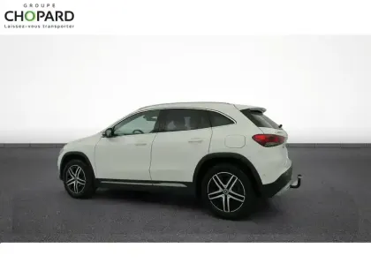 Photo 138 Mercedes GLA  250 e 8G-DCT