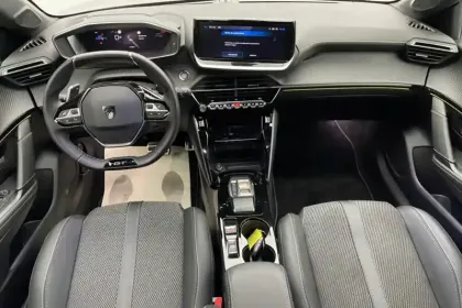 Photo 11 Peugeot 208  Hybrid 100 e-DCS6