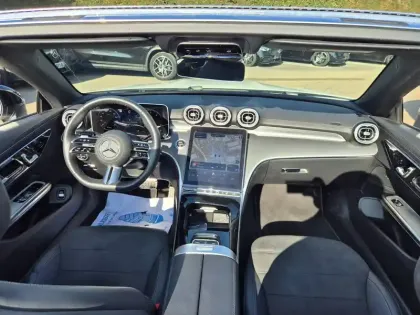 Photo 60 Mercedes CLE  Cabriolet 220 d 9G-Tronic