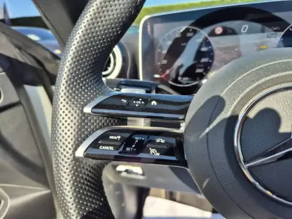 Photo 66 Mercedes CLE  Cabriolet 220 d 9G-Tronic