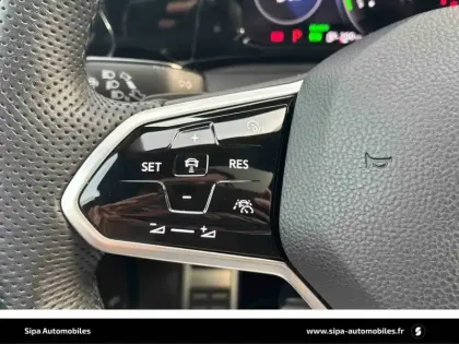 Photo 18 Volkswagen Golf  1.4 Hybrid Rechargeable OPF 245 DSG6