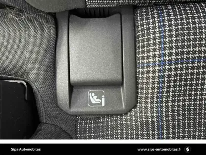 Photo 40 Volkswagen Golf  1.4 Hybrid Rechargeable OPF 245 DSG6