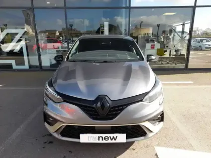 Photo 7 Renault Clio  E-Tech full hybrid 145