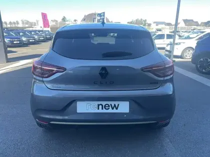 Photo 59 Renault Clio  E-Tech full hybrid 145