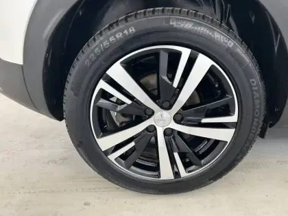 Photo 85 Peugeot 3008  BlueHDi 130ch S&S EAT8