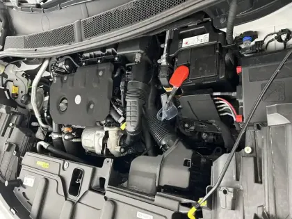 Photo 93 Peugeot 3008  BlueHDi 130ch S&S EAT8