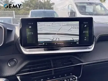 Photo 42 Peugeot 2008 Gén. II Ph1 NG GT 5