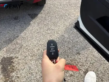 Photo 47 Peugeot 2008 Gén. II Ph1 NG GT 5