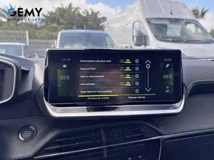 Photo 18 Peugeot 2008  BlueHDi 130 S&S EAT8