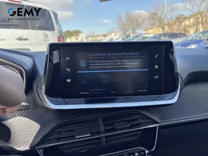 Photo 63 Peugeot 208  PureTech 100 S&S BVM6