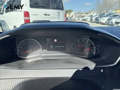 Photo 11 Peugeot 208 Gén. II Ph1 NG Allure 5