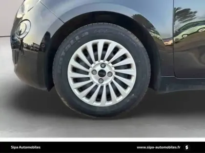 Photo 41 Fiat 500  e 118 ch