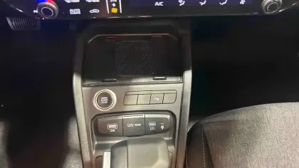 Photo 50 Kia Stonic  1.0 T-GDi 100 ch DCT7