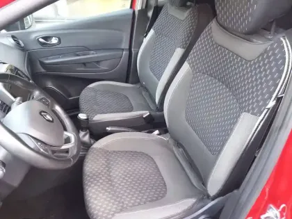 Photo 8 Renault Captur  TCe 90