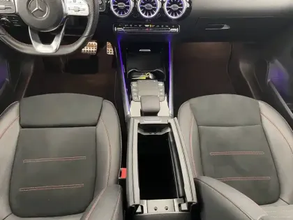 Photo 92 Mercedes GLA  200 d 8G-DCT