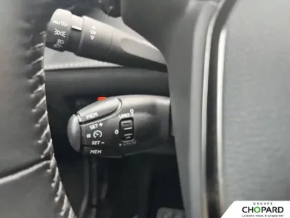 Photo 30 Peugeot 2008  Electrique 136 ch