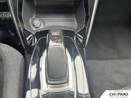 Photo 39 Peugeot 2008  Electrique 136 ch