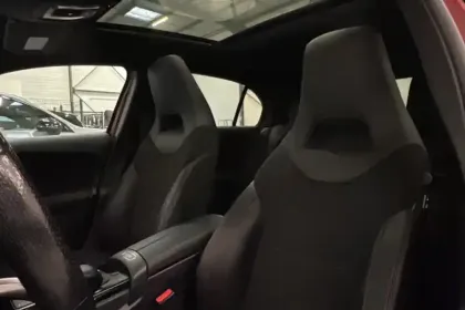 Photo 8 Mercedes Classe A  200 d 8G-DCT