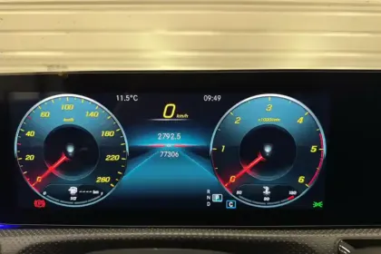 Photo 12 Mercedes Classe A  200 d 8G-DCT