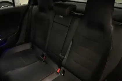 Photo 9 Mercedes Classe A  200 d 8G-DCT