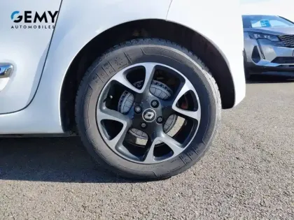 Photo 10 Renault Twingo  III TCe 95