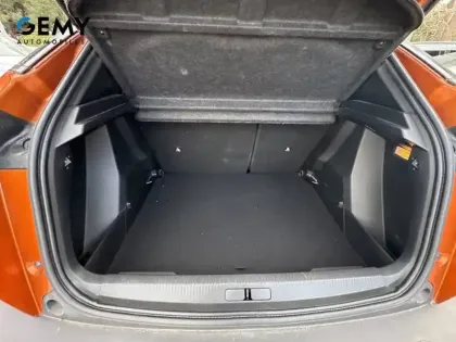 Photo 5 Peugeot 2008  PureTech 100 S&S BVM6