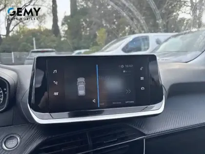 Photo 14 Peugeot 2008  PureTech 100 S&S BVM6