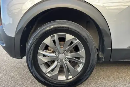 Photo 12 Peugeot 2008  Electrique 136 ch