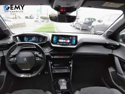 Photo 7 Peugeot 208  Electrique 50 kWh 136ch