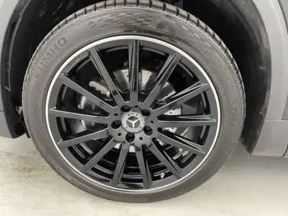 Photo 17 Mercedes GLA  250 e 8G-DCT