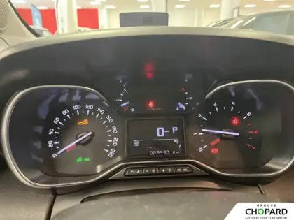 Photo 16 Citroën C3 Aircross  PureTech 130 S&S EAT6