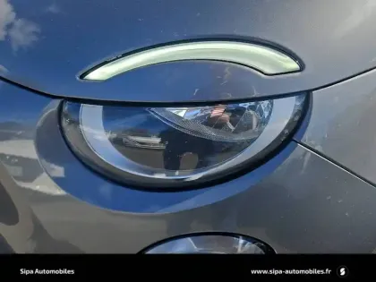 Photo 33 Fiat 500  e 95 ch