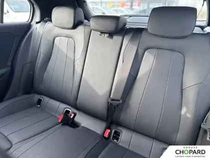 Photo 18 Mercedes Classe A  200 7G-DCT