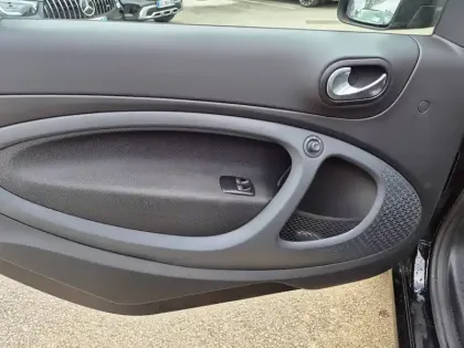 Photo 11 Smart Fortwo  Cabrio 82 ch