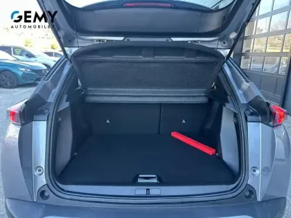 Photo 5 Peugeot 2008  PureTech 100 S&S BVM6