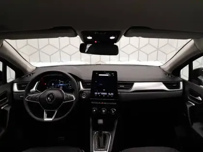 Photo 42 Renault Captur  E-Tech full hybrid 145