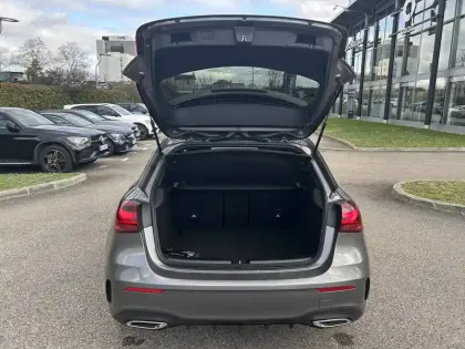 Photo 15 Mercedes Classe A  200 d 8G-DCT