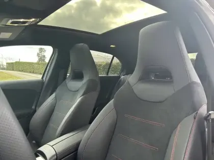 Photo 13 Mercedes Classe A  200 d 8G-DCT