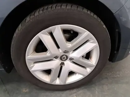 Photo 56 Renault Clio  E-Tech 140 - 21N