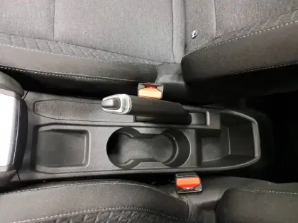 Photo 75 Renault Clio  E-Tech 140 - 21N