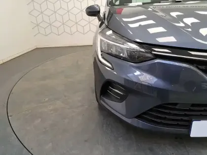 Photo 8 Renault Clio  E-Tech 140 - 21N