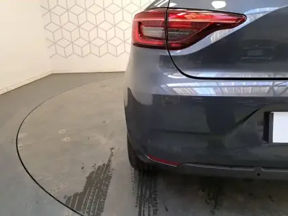 Photo 52 Renault Clio  E-Tech 140 - 21N