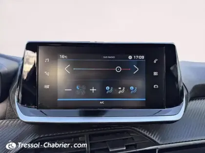 Photo 12 Peugeot 208  PureTech 75 S&S BVM5 Style