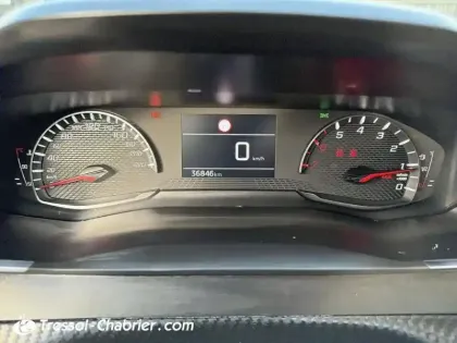 Photo 20 Peugeot 208  PureTech 75 S&S BVM5 Style